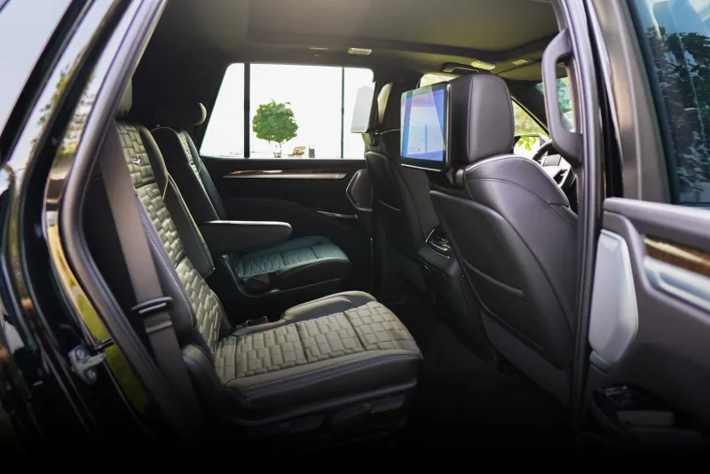 Cadillac Escalade Platinum 2025 #4